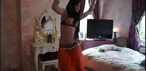  Pakistani Girl Hot Dance at Home at Private Room